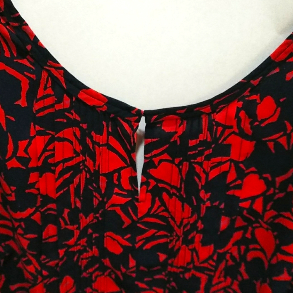 Talbot's size M red/black blouse top polyester - Picture 6 of 9